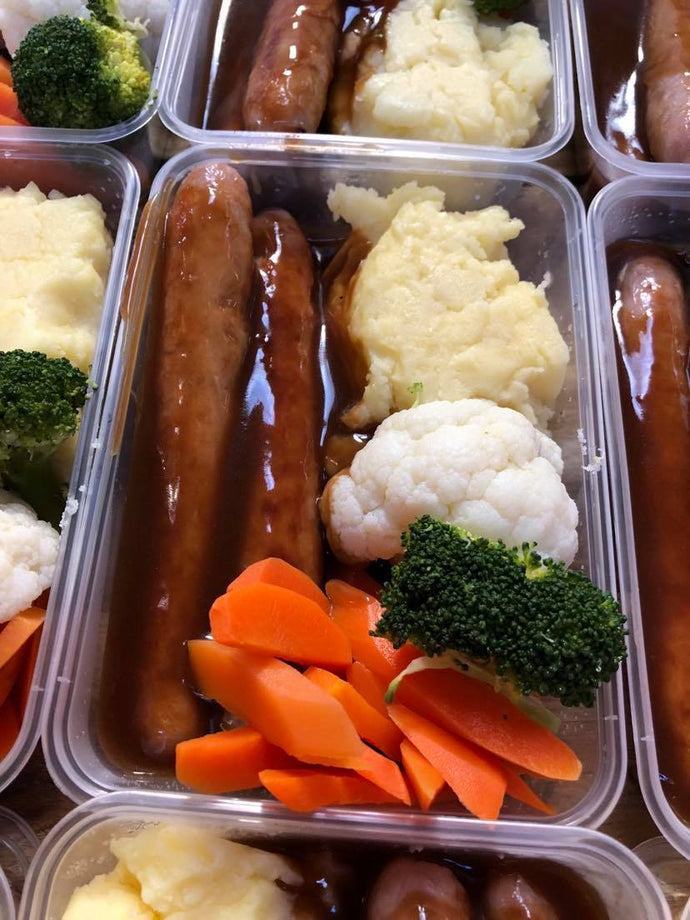 Beef Sausages With Mashed Potato, Vegetables & Gravy