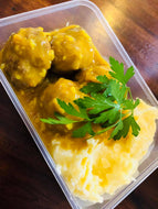 Nanna's Dutch Meatballs With Mashed Potato & Peas