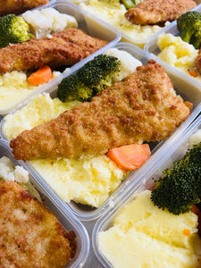 Crumbed Fish Fillet With Wedges & Vegetables